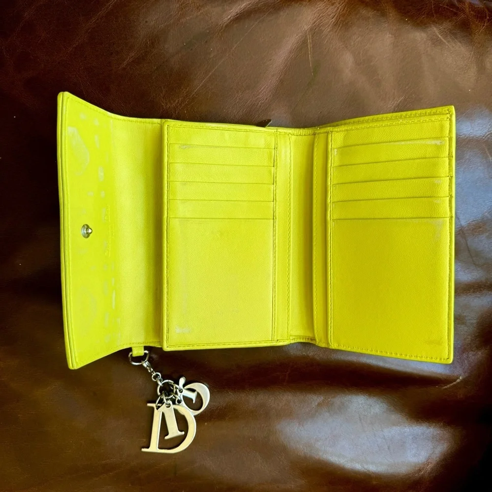 Christian Dior Cannage Wallet Leather Purse Yellow - Picture 5 of 11